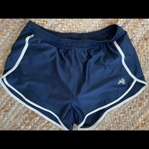 COPY - Tracksmith shorts Medium Van Cortlandt sho…
